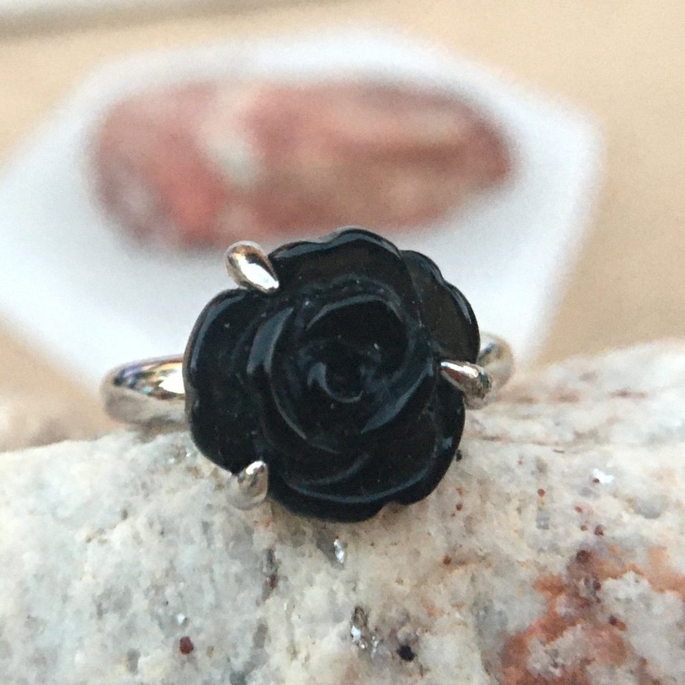 Black Obsidian Carved Flower Ring .925 Sterlng Silver Size 5 or 7 Natural Gem - Picture 5 of 9